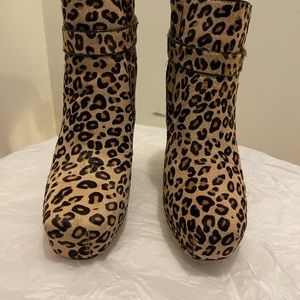 Calfskin Platform Boot.Excellent Condition